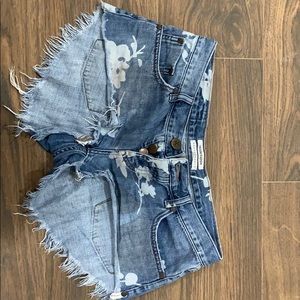 One teaspoons- Limited Edition